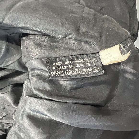 Vintage Wilsons Suede Leather Fringe Jacket - Women's Size Large - Picture 7 of 8